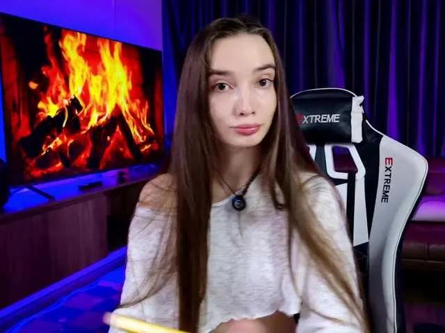 Offline laxyflaxy on BongaCams