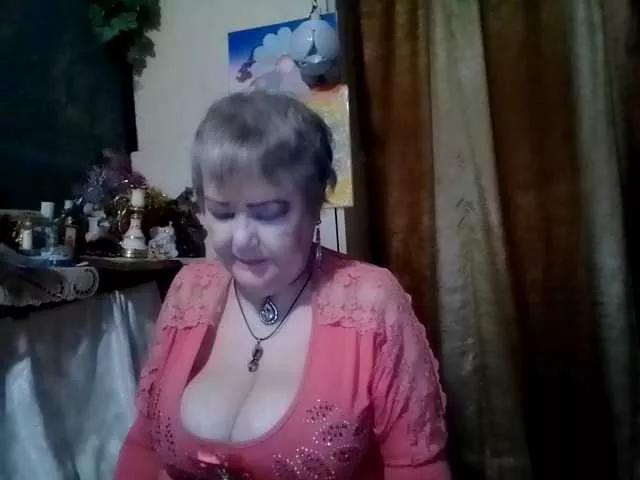 lelaniy on BongaCams 