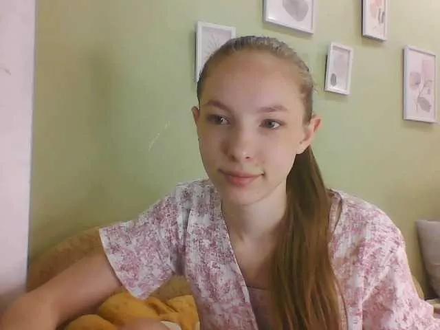 Offline Lili-0508 on BongaCams