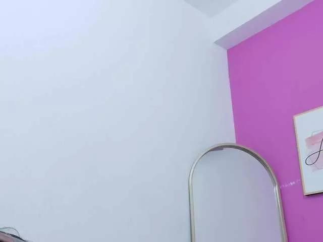 littleeemiily on BongaCams 