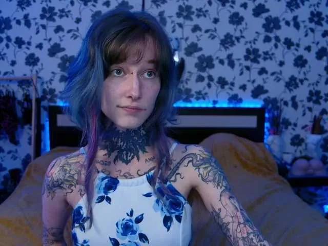 Offline LittleSpaceMouse- on BongaCams