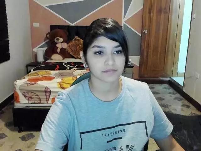 Offline lizmar29 on BongaCams