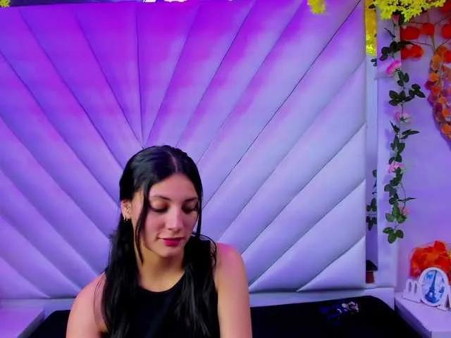 Offline LunaBennett on BongaCams