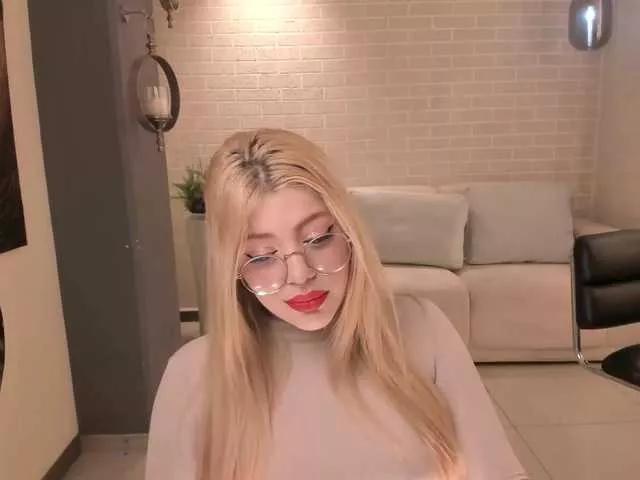 Freechat MadisonKane on BongaCams