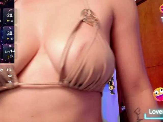 Offline marilyndanger on BongaCams