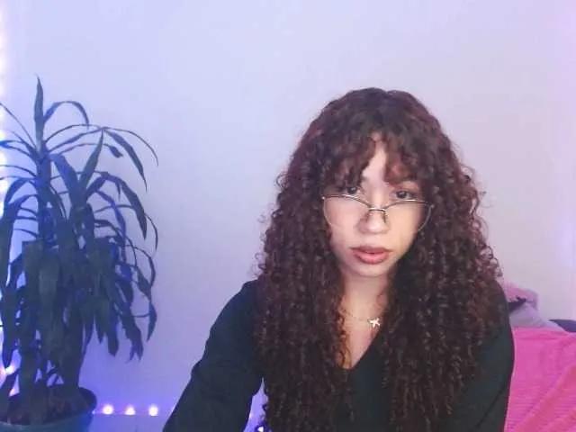 Offline Medussa333 on BongaCams
