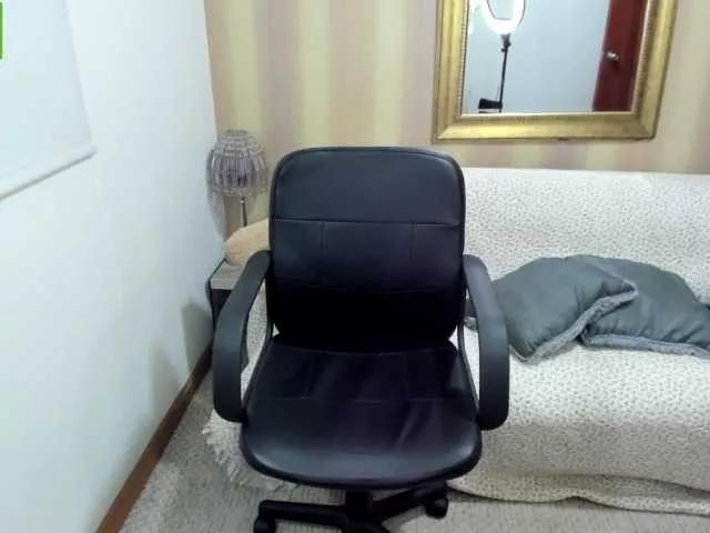 Offline MerryColin on BongaCams