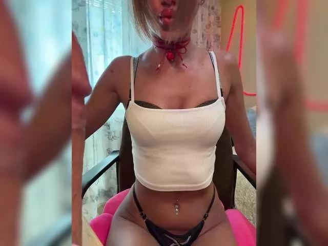 Offline miasugar on BongaCams