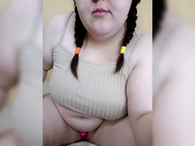 Freechat Milashkae on BongaCams