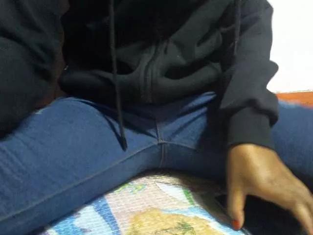 Offline Minou20 on BongaCams