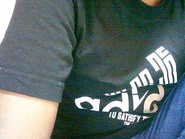 Offline Minou20 on BongaCams