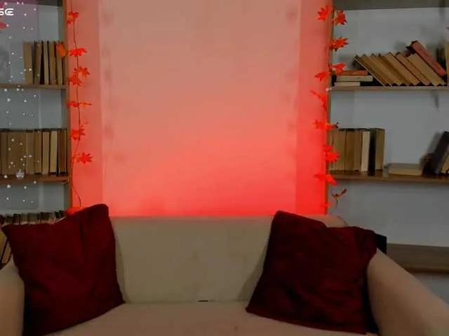 Offline MissRedFox on BongaCams