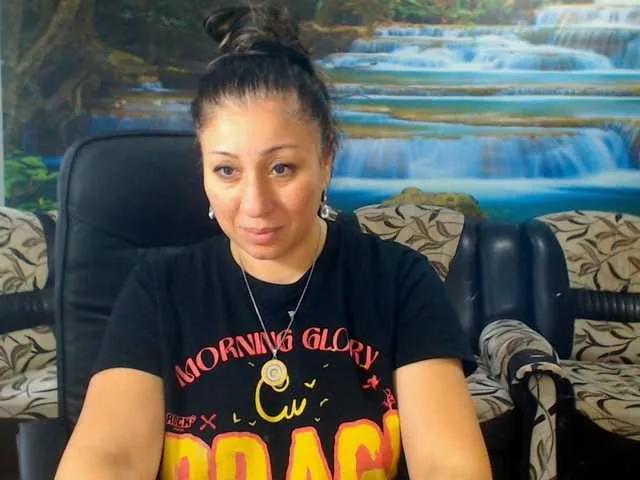 Offline MoistMady on BongaCams
