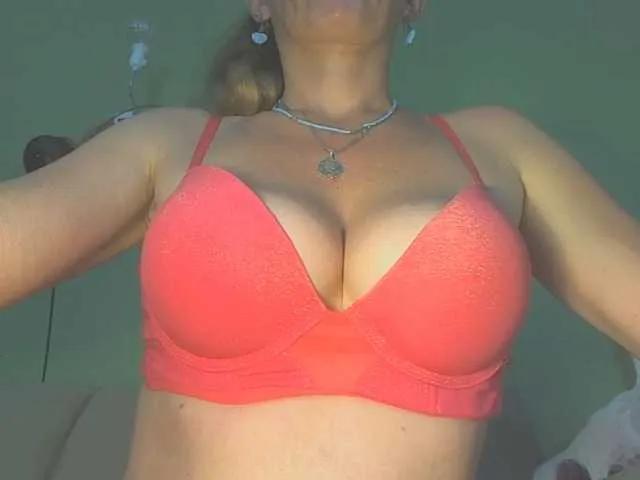 Offline MsPurrfect on BongaCams