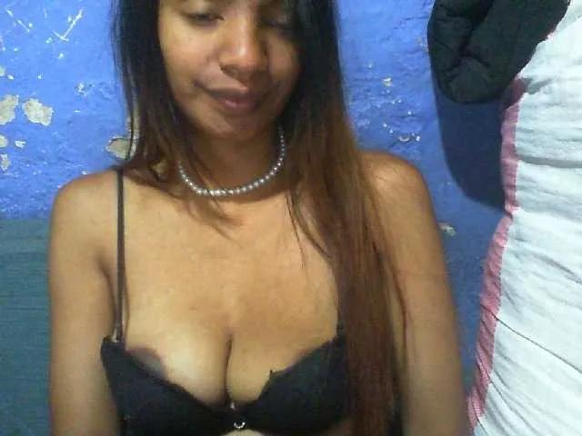 Offline Mumul on BongaCams