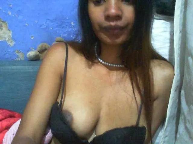 Offline Mumul on BongaCams