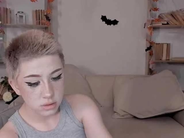 Offline Necucubi on BongaCams