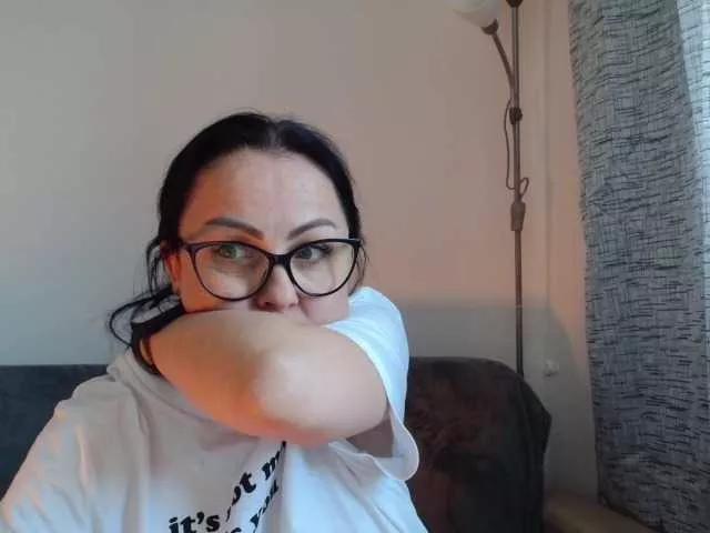 Offline nikolen1 on BongaCams