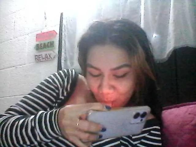 Offline NinaBelluschi on BongaCams