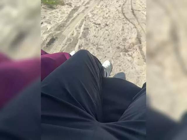 Offline OneMoreTwiksSex on BongaCams