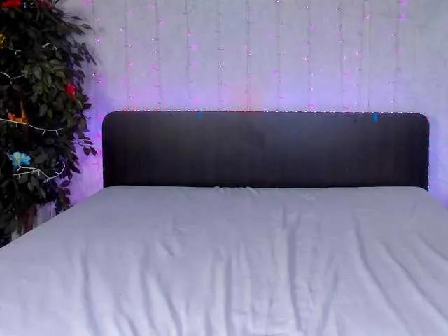 Offline Polly-Love on BongaCams