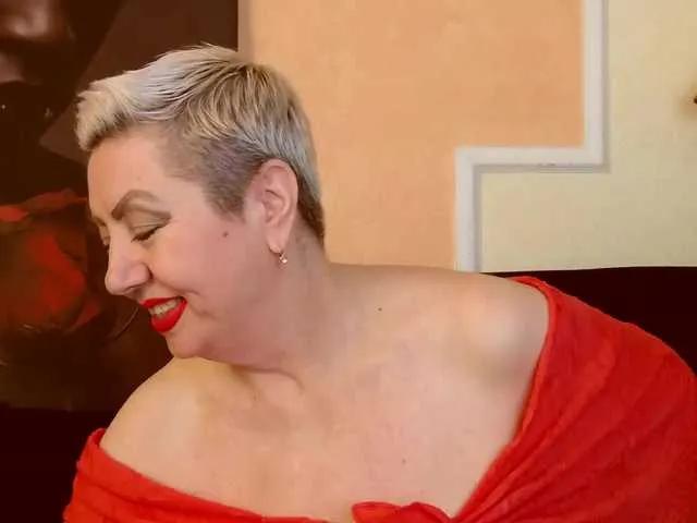 Offline PoshLadyx on BongaCams