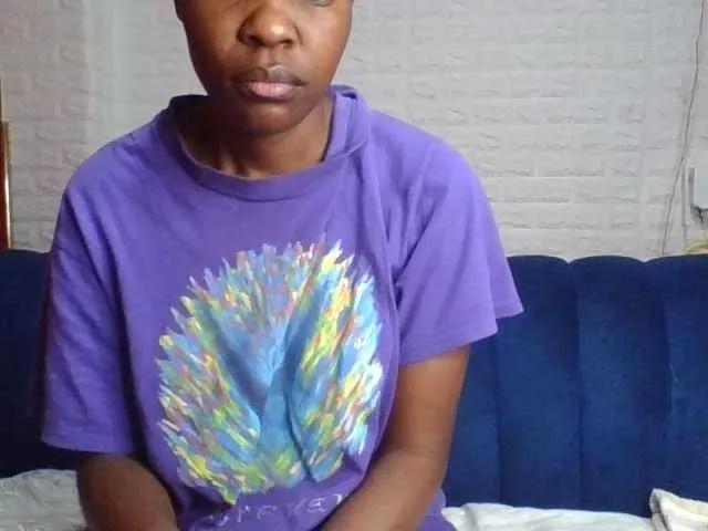 Freechat Prettylittlemuffin on BongaCams