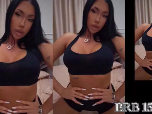 Offline qsstess on BongaCams