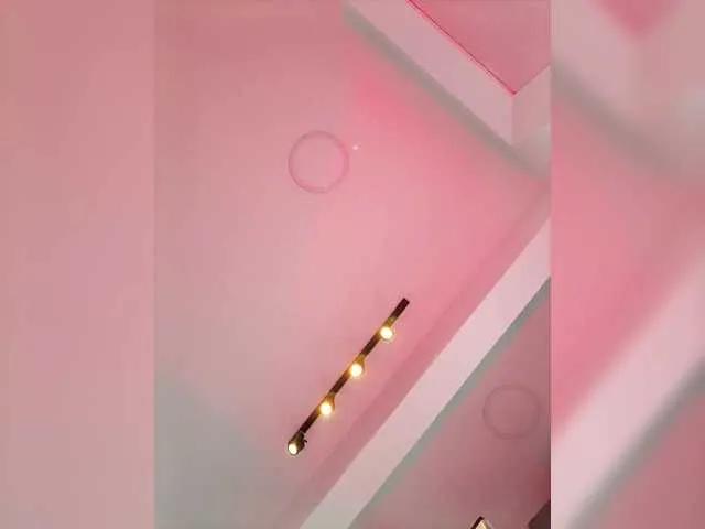 Offline RachelCooper on BongaCams