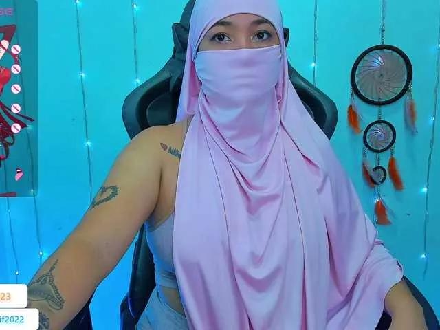 Offline Ranialatif on BongaCams