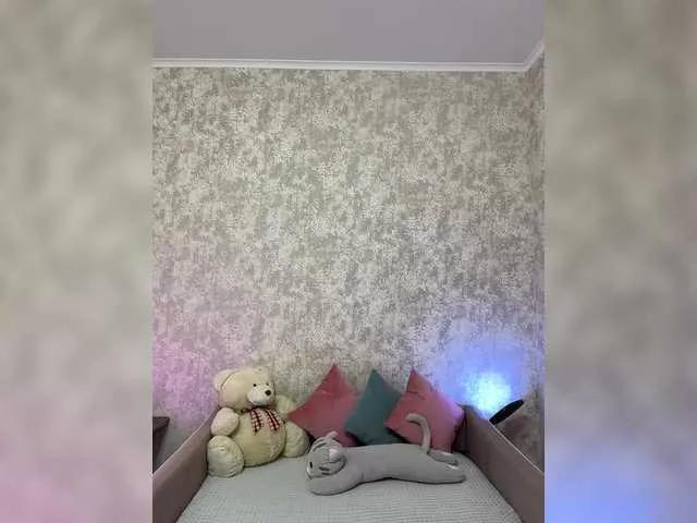 Offline SeXXyMagic on BongaCams