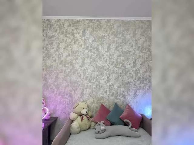 Offline SeXXyMagic on BongaCams