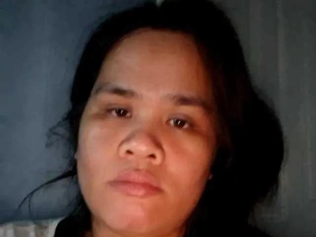 Offline sexyasian27 on BongaCams