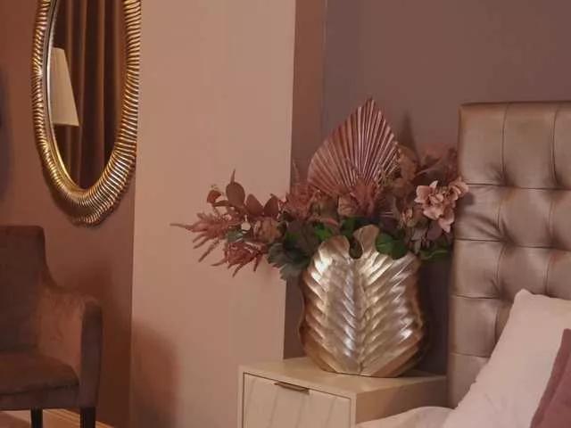 Freechat SharonStarr on BongaCams