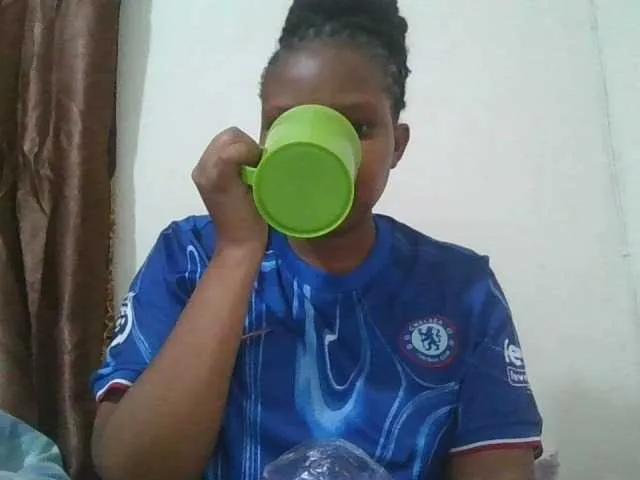 Offline Shepretty on BongaCams