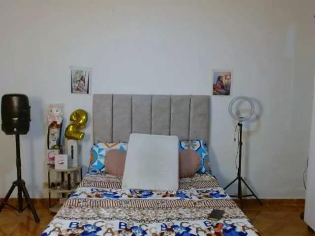 Offline siara-will on BongaCams