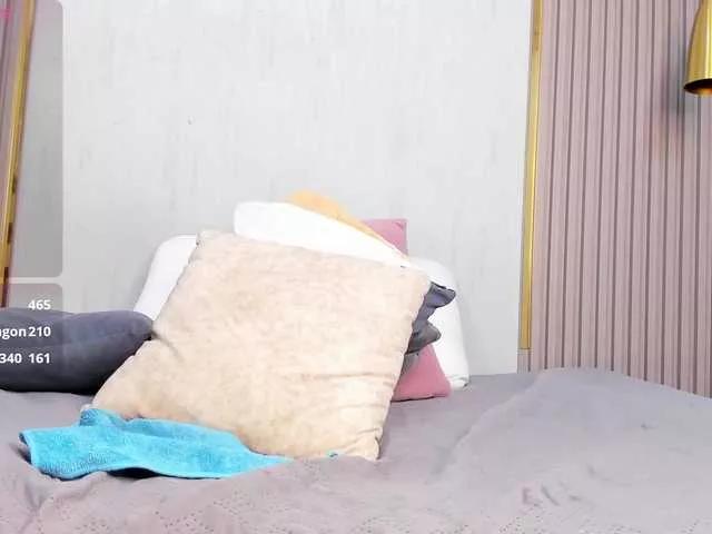 Offline Skylar-Smith on BongaCams