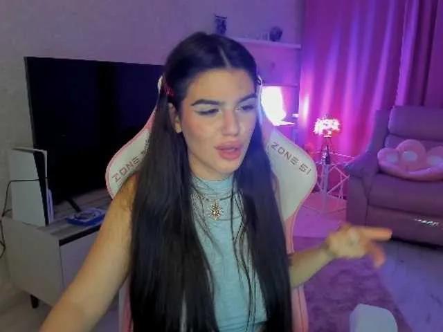 Offline SnowingWinter on BongaCams