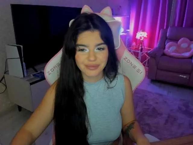 Offline SnowingWinter on BongaCams