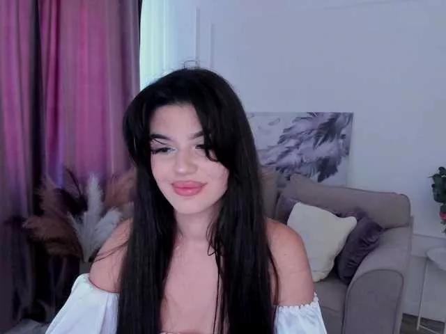 Offline SnowingWinter on BongaCams