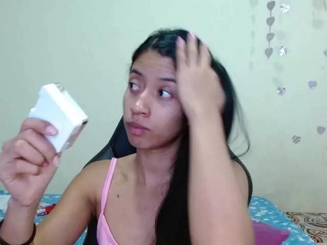 Offline sofilopez on BongaCams