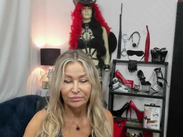 Offline soft-crystal on BongaCams