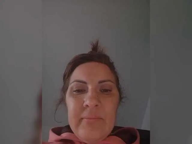 Offline SonyaManya on BongaCams