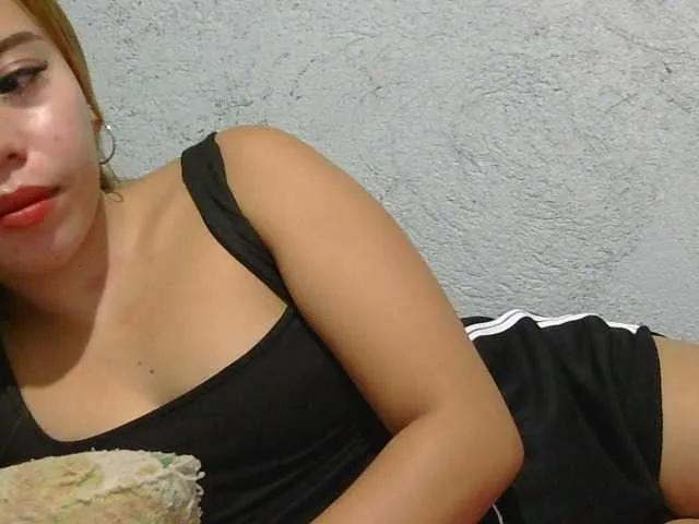 Offline Stylishgirl091602 on BongaCams