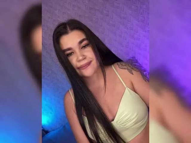 Freechat suchka-black- on BongaCams