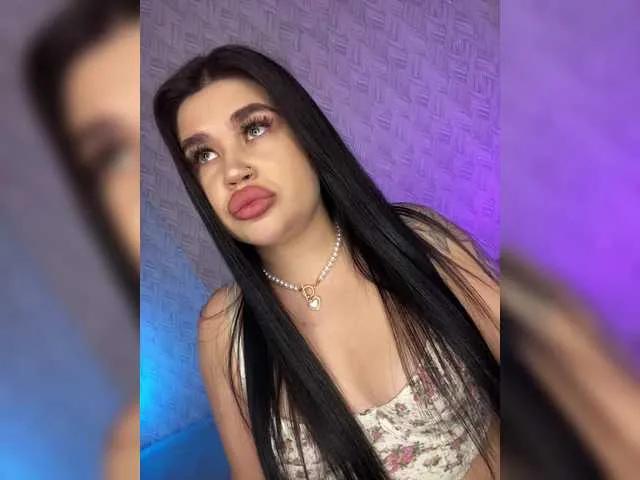 Freechat suchka-black- on BongaCams