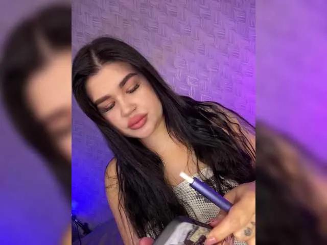 Freechat suchka-black- on BongaCams