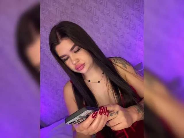 Freechat suchka-black- on BongaCams