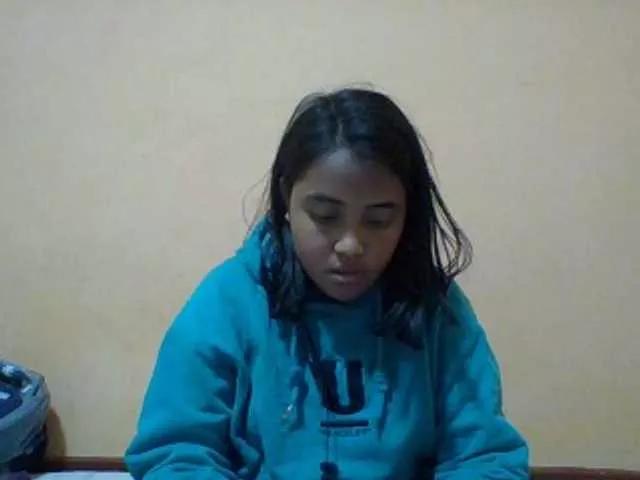 Offline SunsetMonica on BongaCams