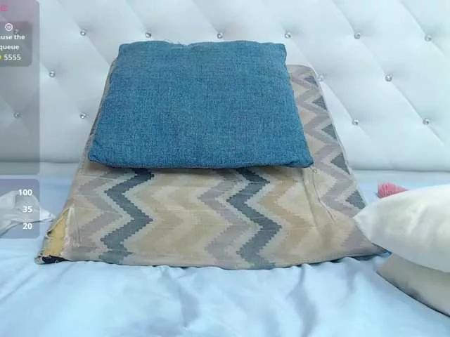 Offline sweetebony20 on BongaCams